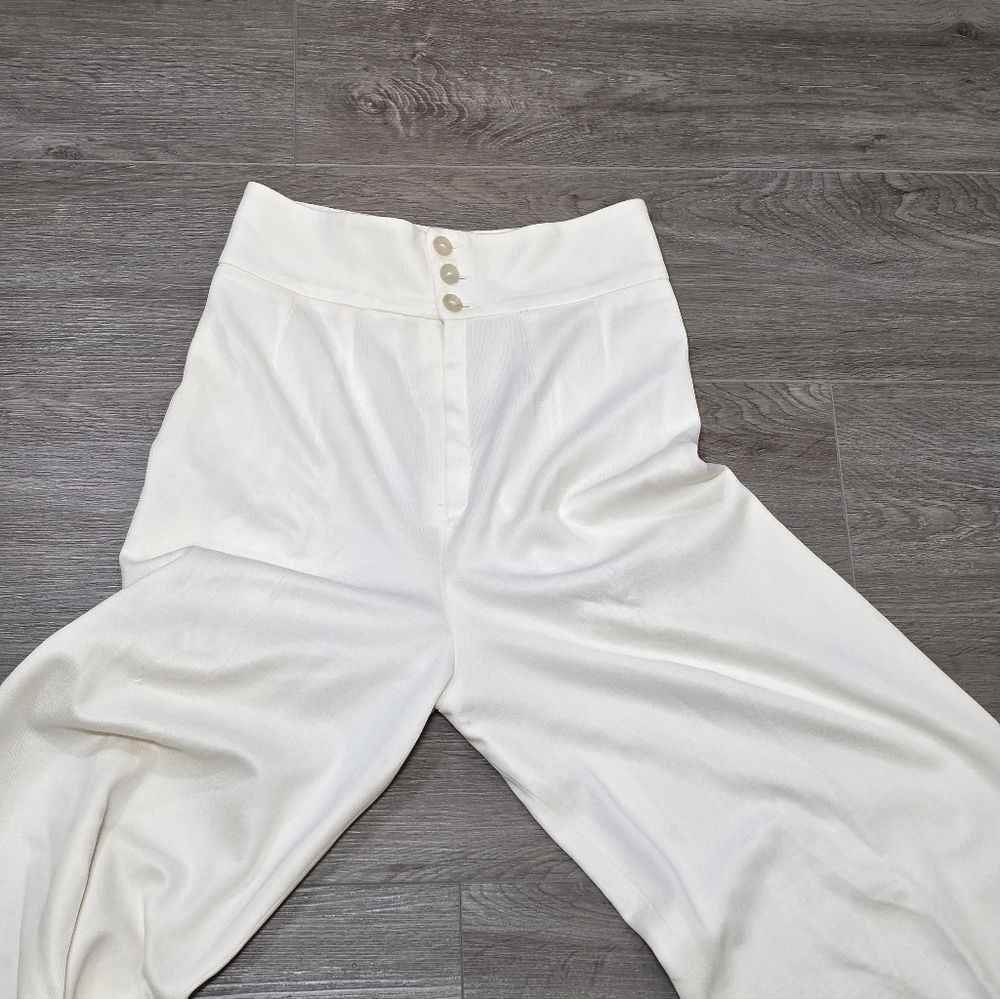 Vintage 70's Bell Bottom Pants High Waisted 26 Inch Waist 31 Inseam 14 Inch Bell - Picture 4 of 8
